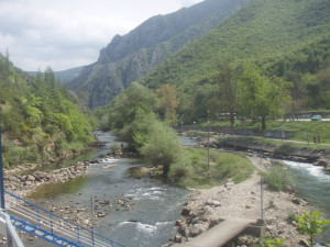P5050197_kanal_Matka-Skopje.JPG