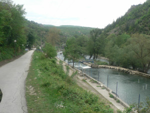 P1050193_kanal_Matka-Skopje.JPG